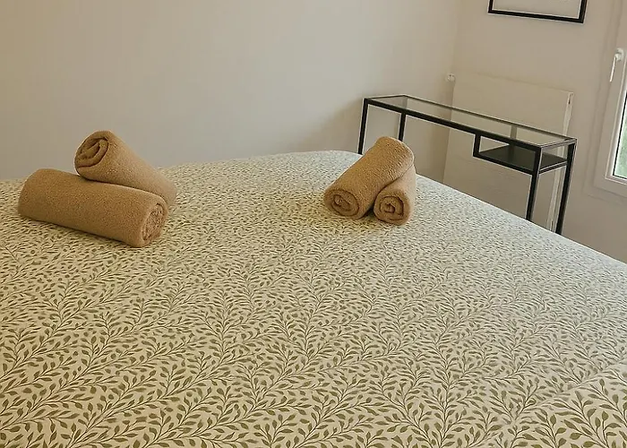 Charming Between And Center Of Juan-les-pins Антіб